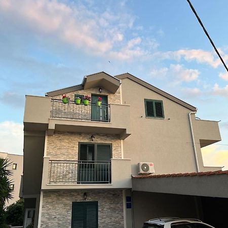 Apartmani Mm トロギール エクステリア 写真